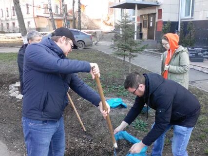 Депутат принял участие в субботнике