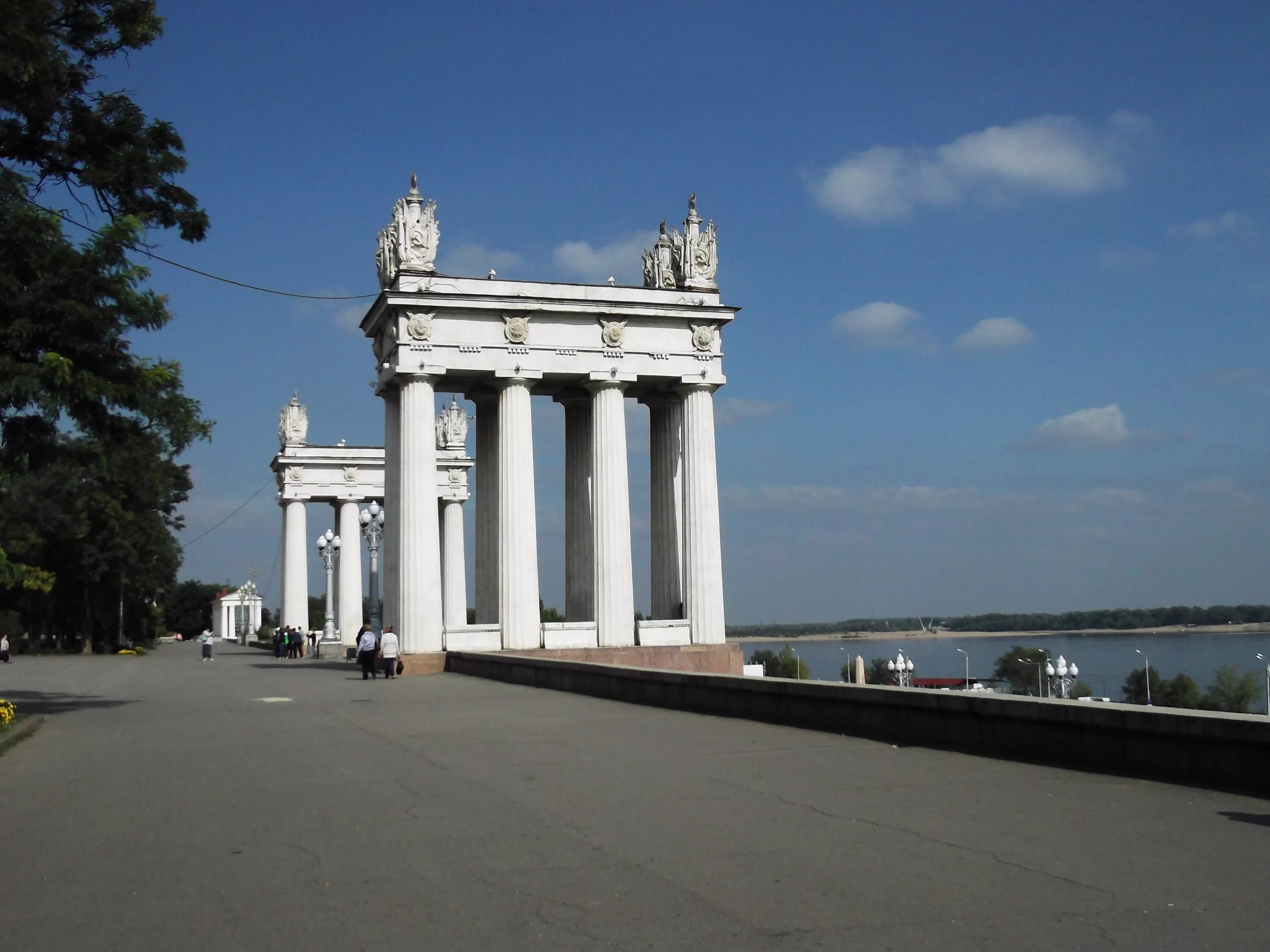 Центральная набережная волгограда