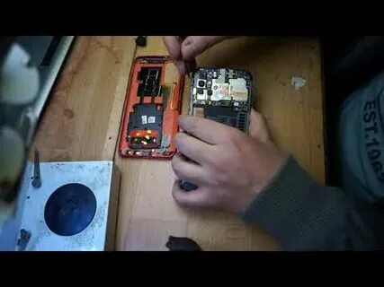 Телефон перестал включаться и заряжаться