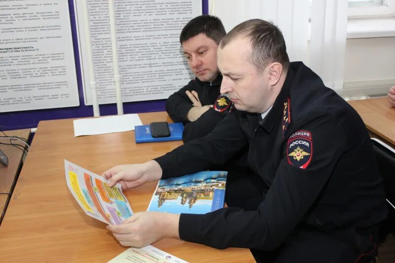 Дпс сызрань. Полиция сызрань. мартынов сызрань полиция. илья бухтеев гибдд сызрань. томари полиция.
