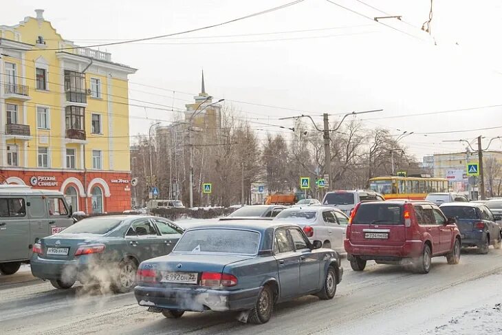 Барнаул 5 канал. Ленина 5 Барнаул. Администрация Ленинского района города Барнаула Антонова.