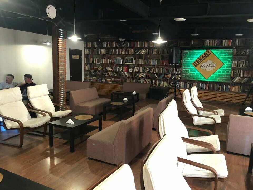 столы для кальянной. мята саранск кальянная. кальянная комната в восточном стиле. кальяную. кальяную.