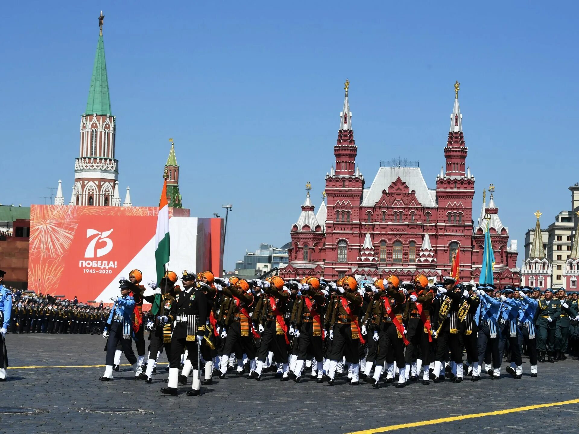 День победы город москва. Парад 9 мая 2023 в Москве на красной площади. Парад на красной площади 9 мая 2023. Красная площадь в Москве 2020г. Парад 9 мая 2020 в Москве.