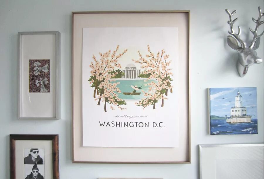 Floating frame. Floater frame. floating picture frames. picture in frame.