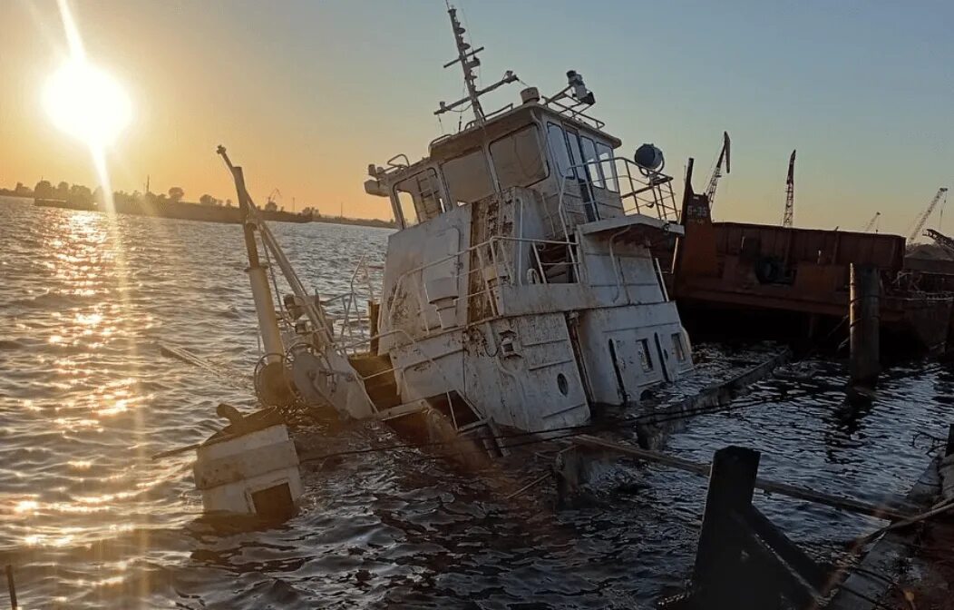 Осадка корабля при переходе из реки