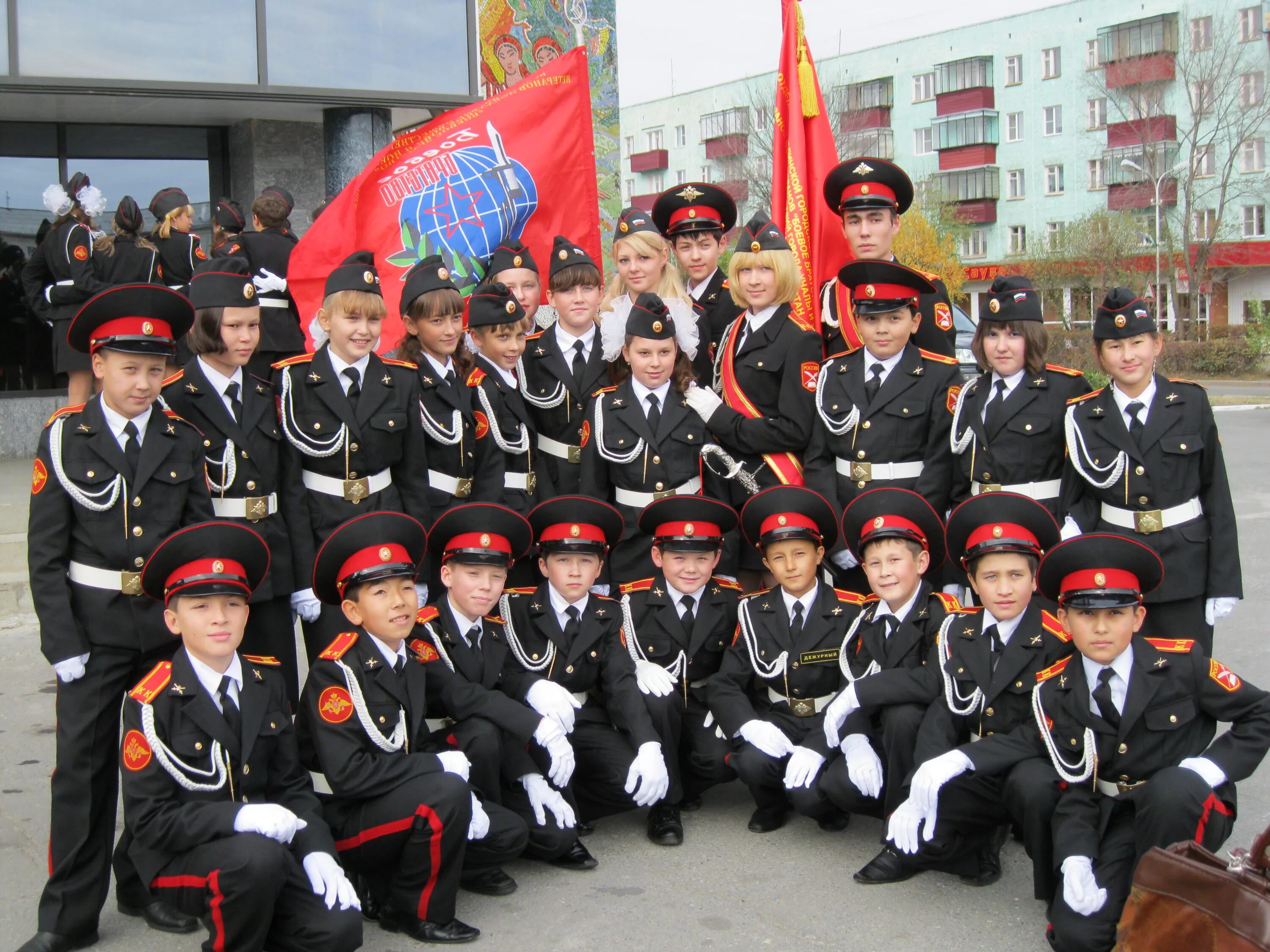 Кадетский корпус уфа. Гареева. Кадетская школа в уфе. Кадеты братск 41 школа. Лицей 161 кадетский класс.