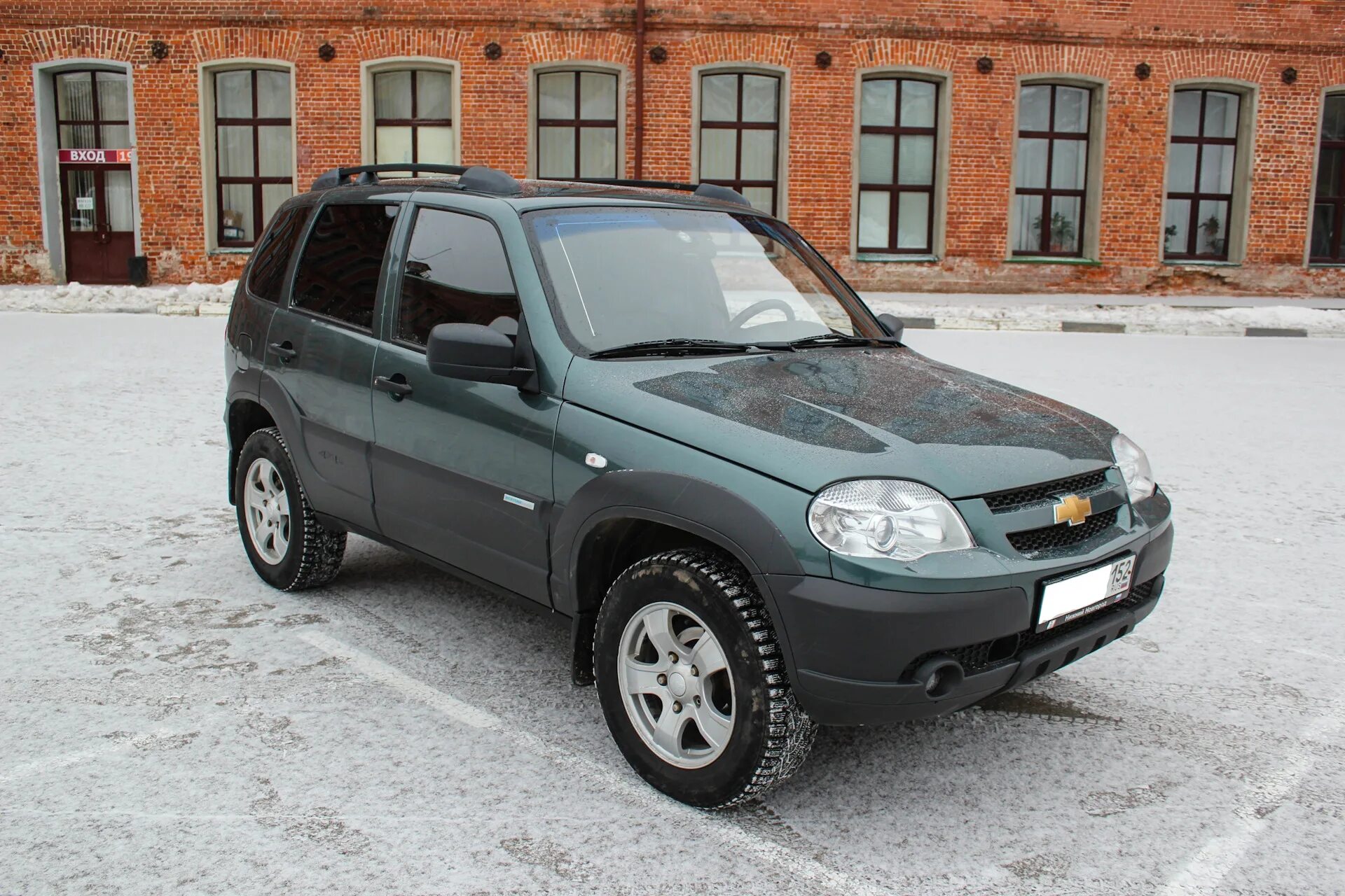 Нива купить твери области. Нива Шевроле 2012. Шевроле Нива 2012 года. Chevrolet Niva Bertone. Chevrolet Chevrolet Niva 2012.