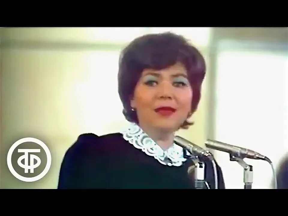 Нежность майя кристалинская где. Майя кристалинская на сцене. Майя владимировна кристалинская. Нежность майя кристалинская где. Майя кристалинская в молодости.
