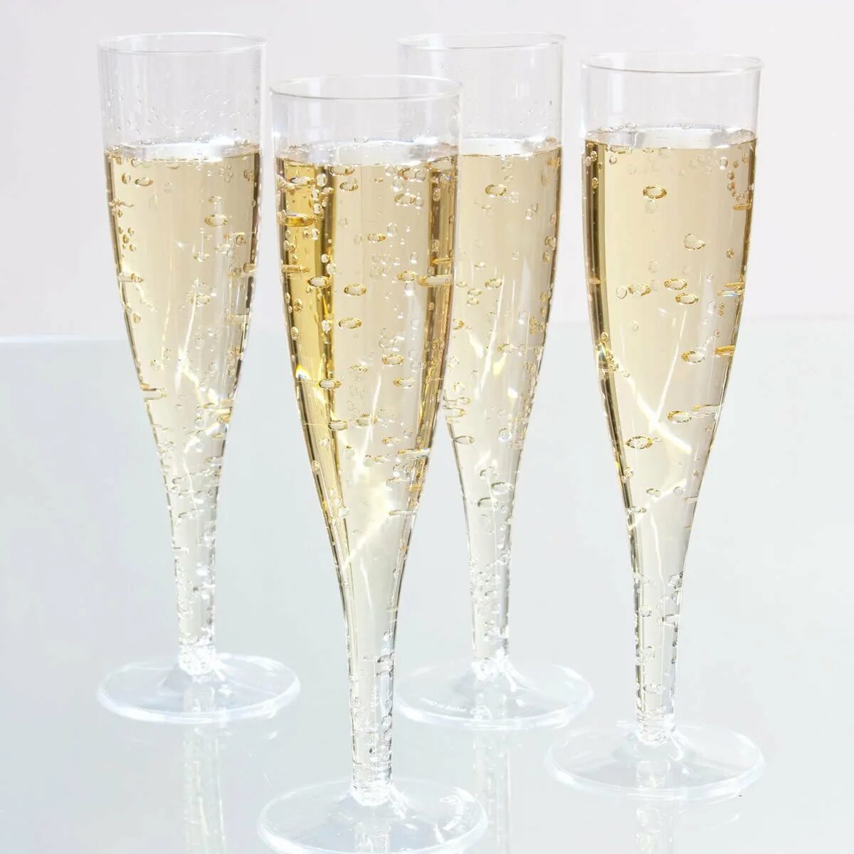 Бокалы под шампанское. Шампань Тулип. Villeroy & Boch набор бокалов maxima Champagne Flute 1137316004 4 шт. 150 Мл. Тонкие бокалы для шампанского. Стаканы под шампанское.