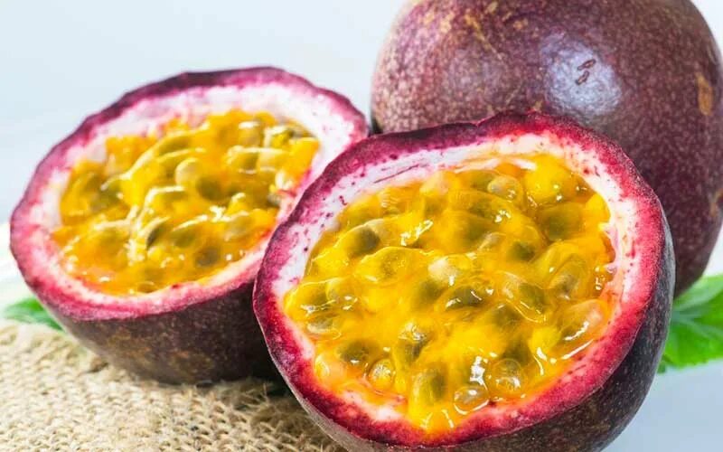 Фрукт персик маракуйя. Маракуйя колумбия. Artfruit маракуйя. Пейшен маракуйя. Ягуар маракуйя.