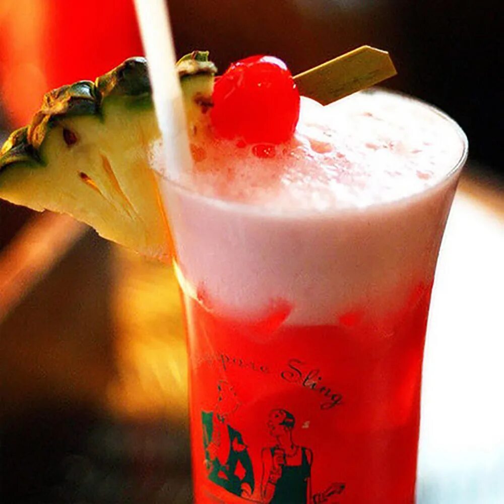 Сингапур слинг. Singapore sling коктейль. Сингапур слинг. Сингапур слинг коктейль рецепт. Сингапурский слинг.