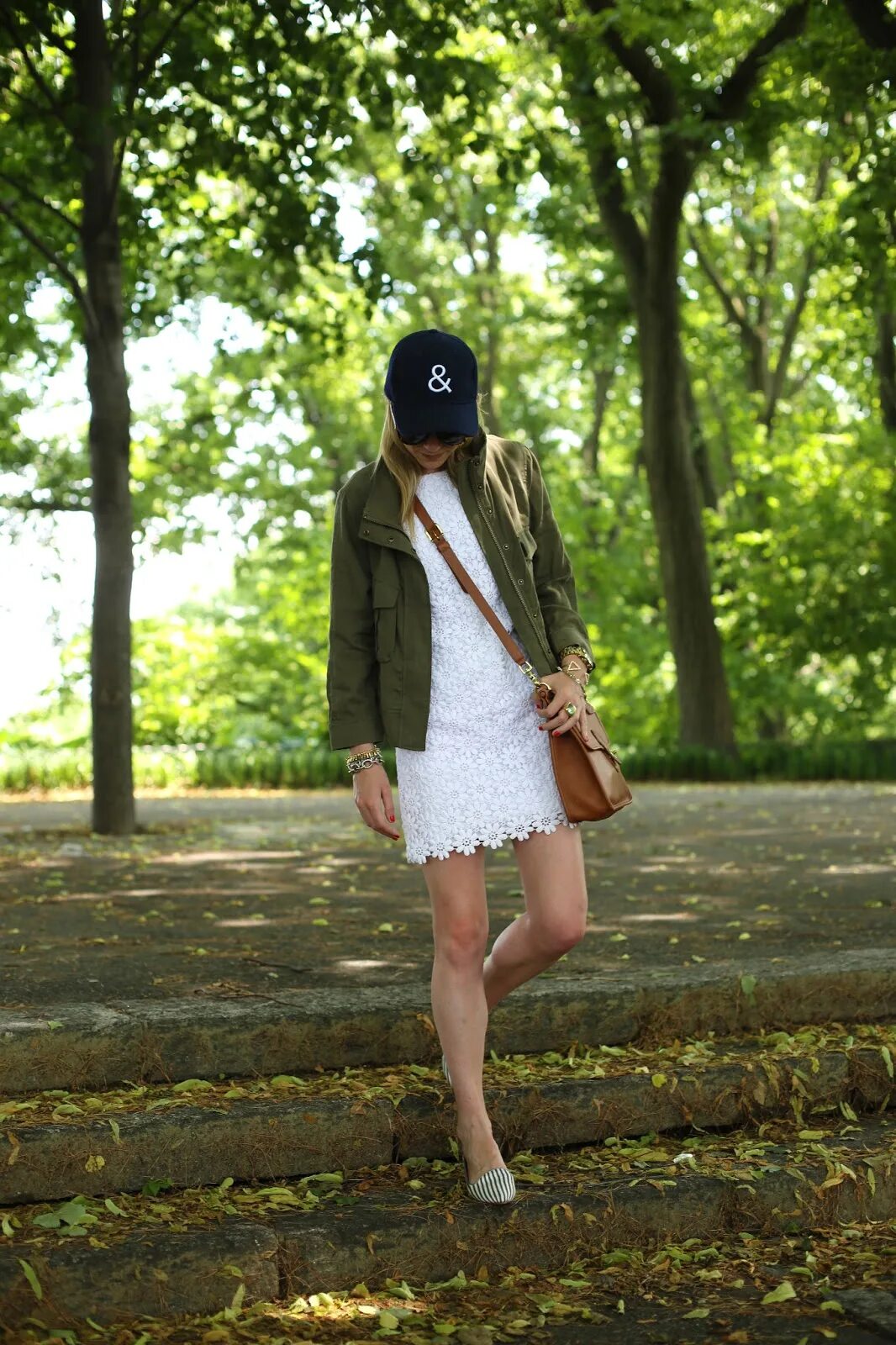 Лоро пьяно мужские кроссовки голубые. Платье и кепка образ. Индустар 28 2. Кролик в лесу. 8.