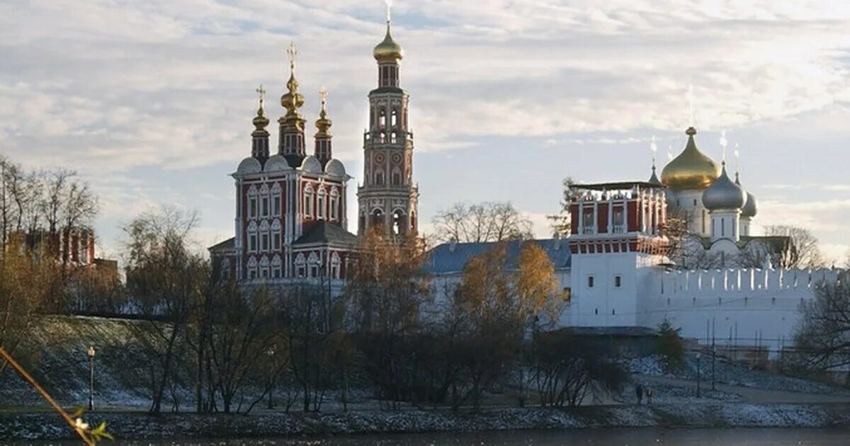 Реставрация новодевичьего монастыря. Новодевичий монастырь юнеско. усыпальница прохоровых в новодевичьем монастыре. новодевичий монастырь реставрация. новодевичий монастырь до реставрации.