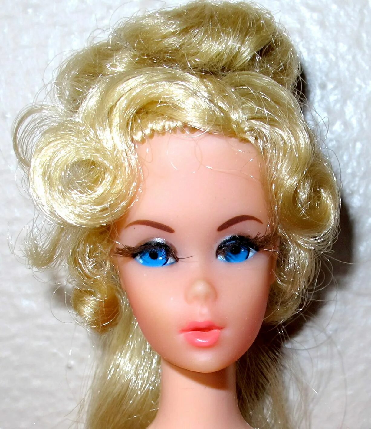 Барби винтаж. Кукла growin &#039;pretty hair barbie. винтажная кукла барби 1960г. винтажные куклы барби. кукла mattel hair.