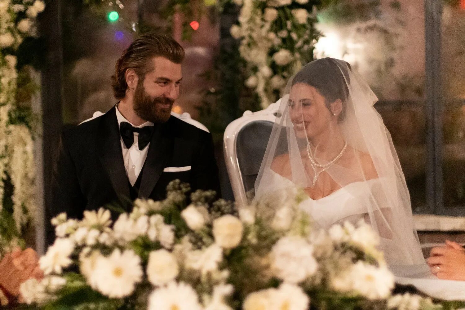 однажды в чукурова мелике. демир и зулейха яман. однажды в чукурова челиккол. последний серий сериала однажды чукурова турецкий. однажды в чукурова зулейха.