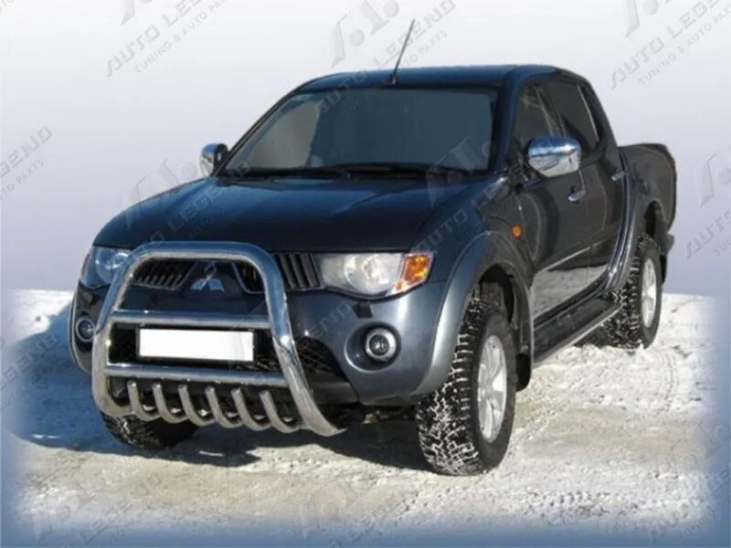Кенгурятник 200. Land cruiser 200 кенгурятник. Кенгурятник тойота ленд крузер 200. Mitsubishi l200 с кенгурятником. Кенгурятник на ленд крузер 100.
