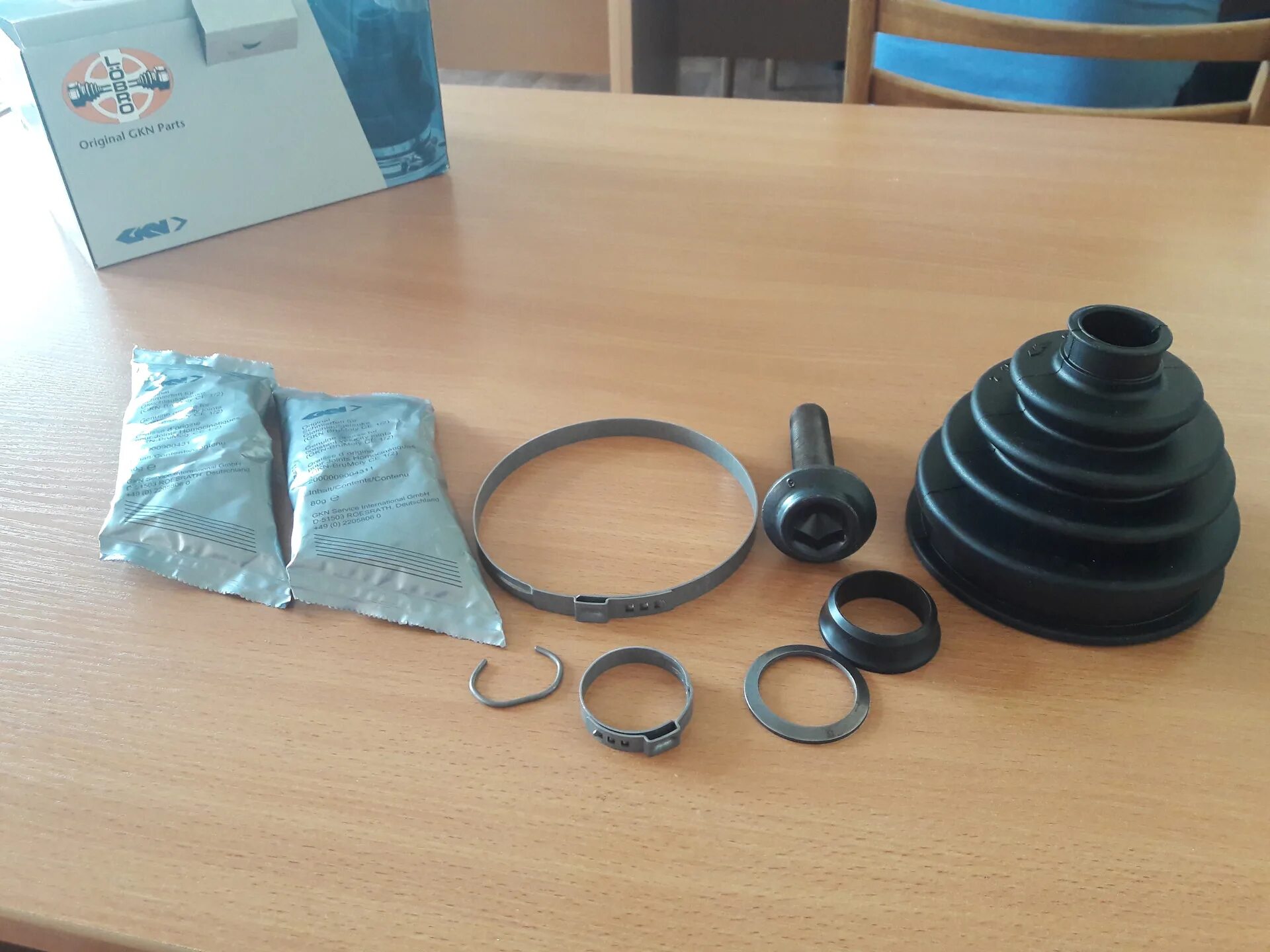 Шрус наружный ауди а6 с6. Ауди 80 б2 пыльник шруса внутренний. 4 наружный. 4 наружный. 4.