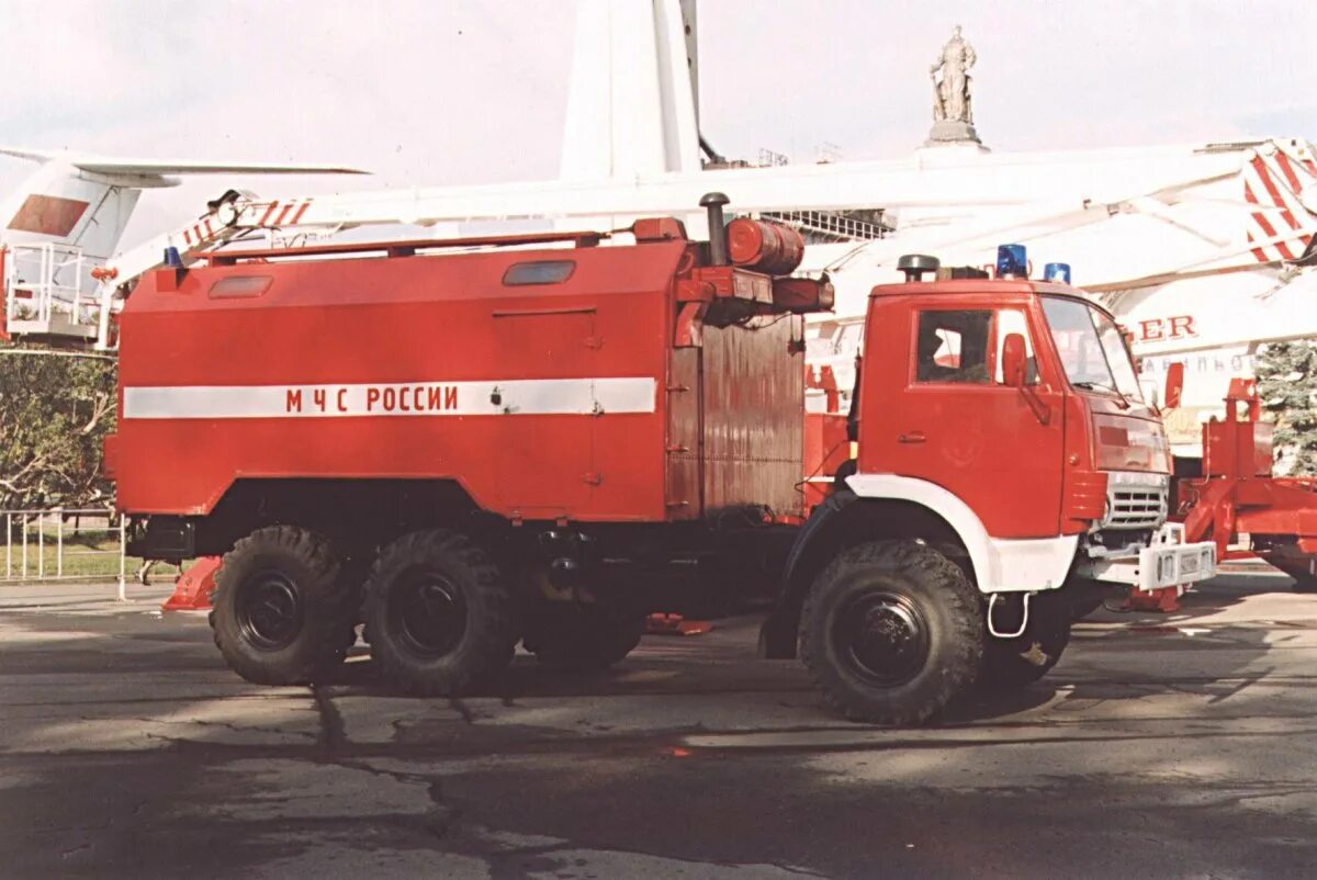 КАМАЗ 4310 пожарный. КАМАЗ 43101 пожарный. Ар-2 (КАМАЗ-43101). АЦ-40 КАМАЗ 4310.