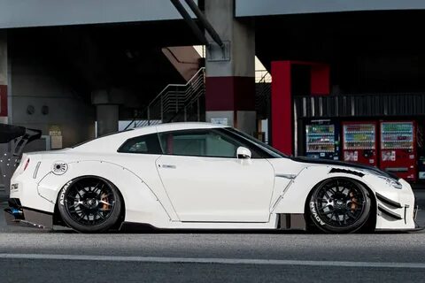 Liberty walk