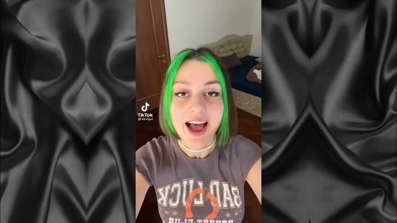 Светит ярко обгоняя
