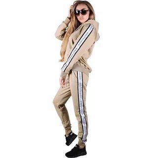 Спортивный костюм гесс