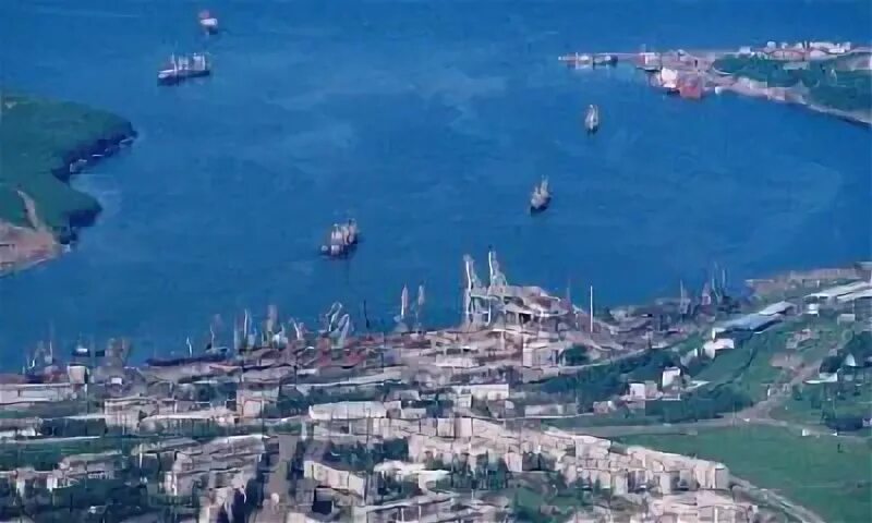 Крупный остров за татарским проливом