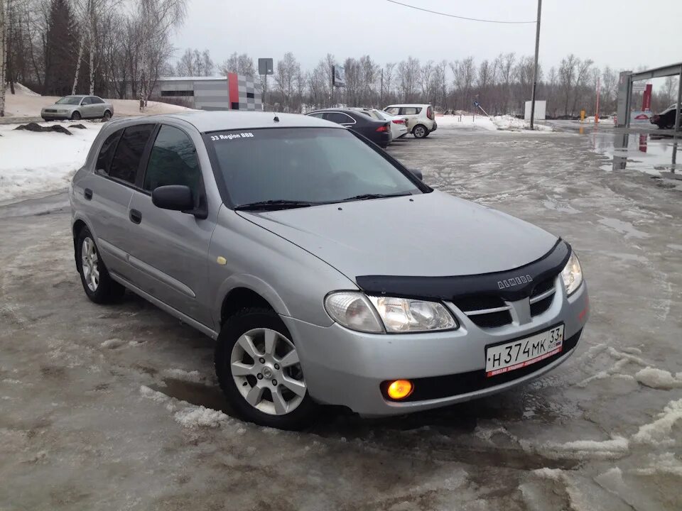 Купить альмеру в омске. Ниссан Альмера 2005. Ниссан Альмера комфорт 2005. Nissan Almera в Старом кузове. Ниссан Альмера 2005 2010.