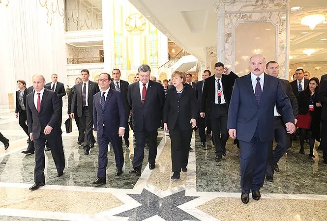 Минские переговоры. Нормандская четверка Минск. Минские переговоры 2015.