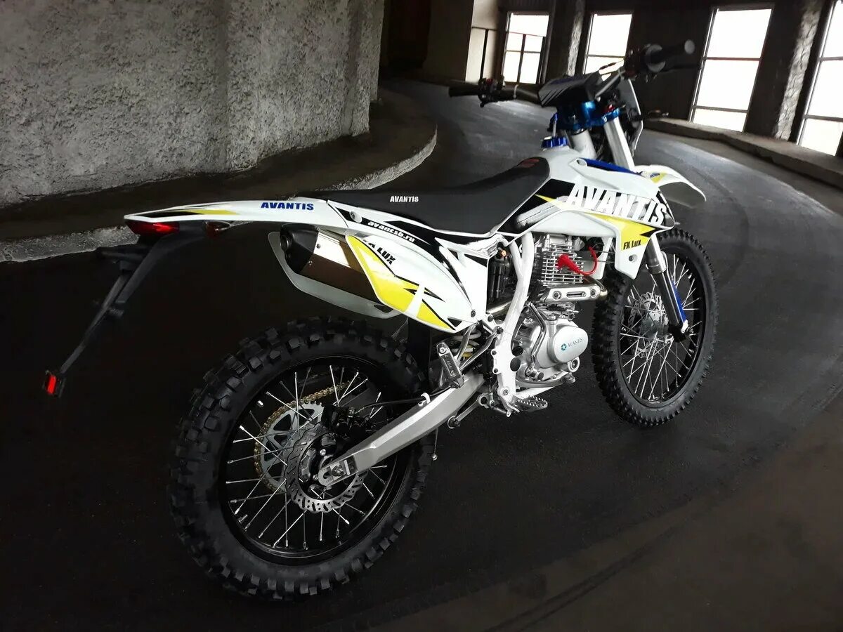 Авантис фх 250 люкс. Avantis enduro fx 250. Avantis fx 250 lux с птс. Мотоцикл avantis fx 250. Авантис фх 250 люкс.