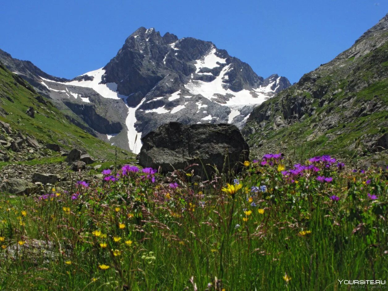 Можно в карачаево черкесии. Горы карачаево-черкесии. Горы кавказа карачаево черкессия. Горы карачаево черкессии. Карачаево-черкесия.