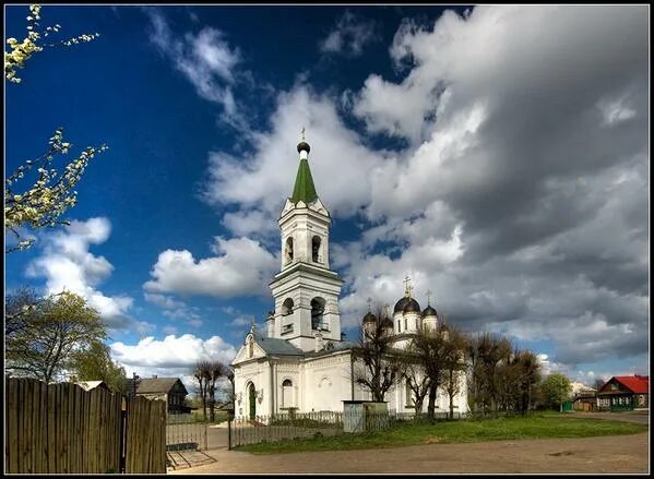 Белая троица фото YugNash.ru