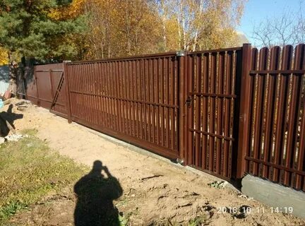 Откатные ворота из штакетника монтаж заборов