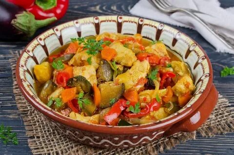 Как приготовить домашнее рагу с овощами