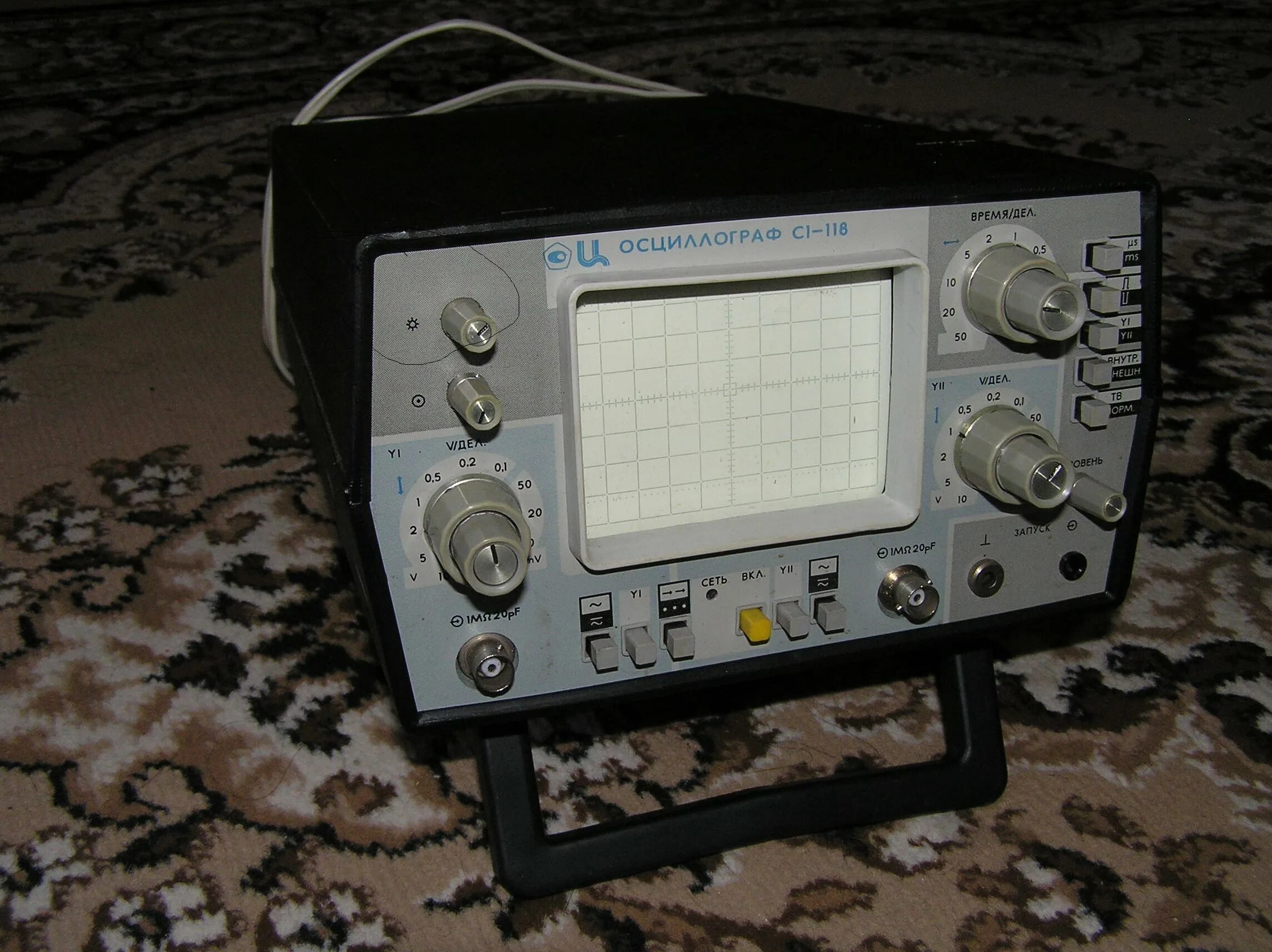 наблюдение осциллографа. осциллограф советский с1-82. Rtb2004 pro осциллограф цифровой. наблюдение осциллографа. наблюдение осциллографа.
