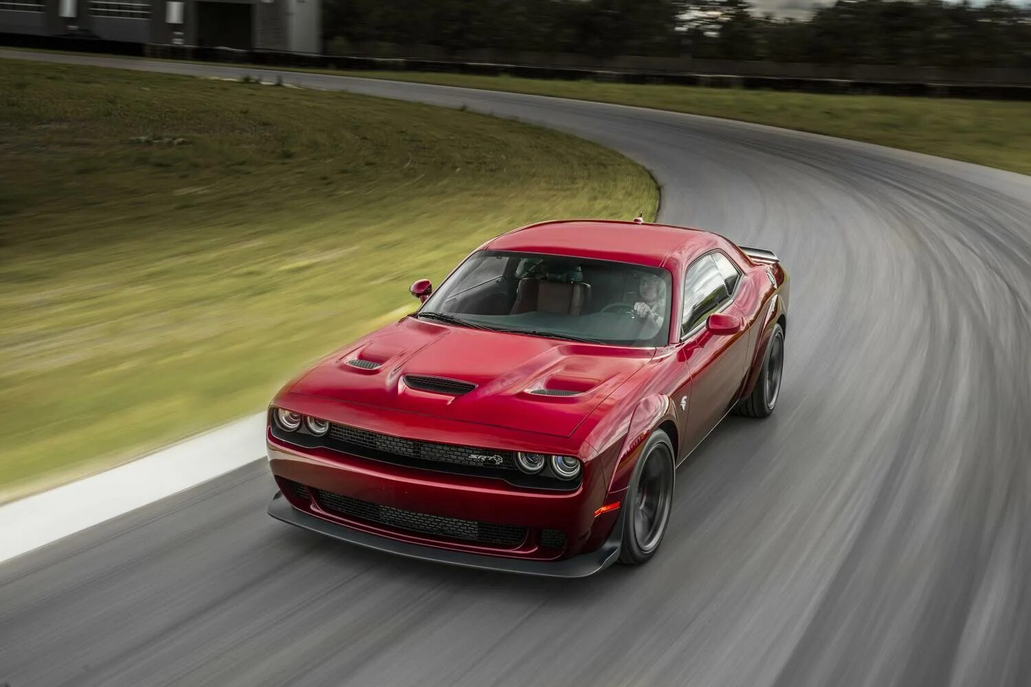 Челленджер хелкат. Додж Hellcat Challenger. Додж Челленджер Хелл кет. Dodge Challenger srt Hellcat. Dodge Challenger СРТ.