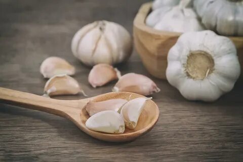 Лук чеснок солью