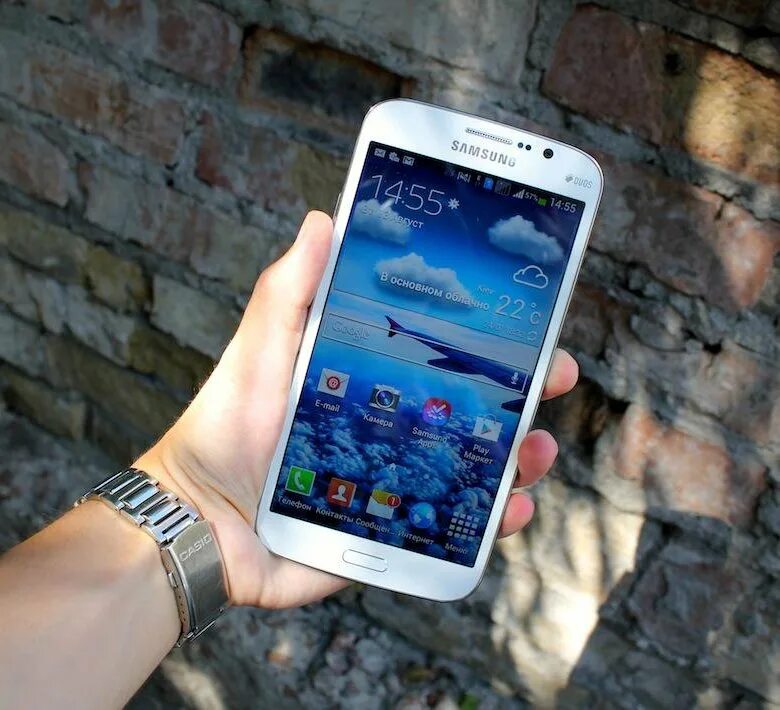 Самсунг галакси 5 5дюймов. Самсунг галакси мега 5. Samsung Galaxy Mega 5.8.