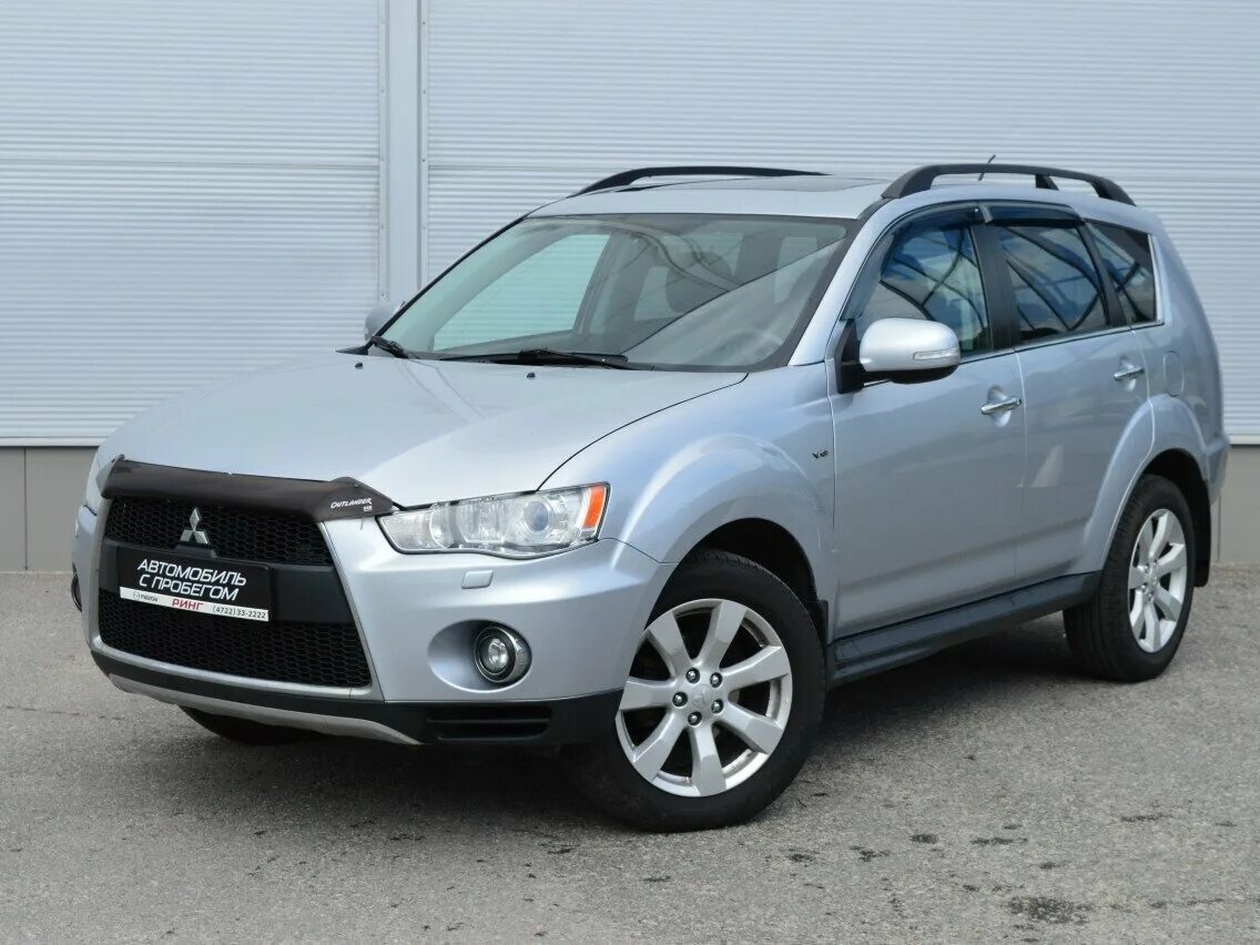 Мицубиси Аутлендер 2011 Рестайлинг. Аутлендер 2011 год автомат. Mitsubishi Outlander II Рестайлинг фото. Купить митсубиси аутлендер 2011