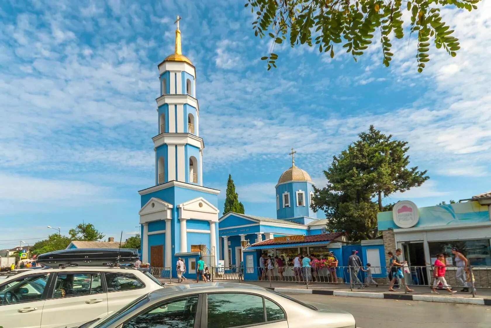 Свято-Покровский храм (Судак). Храм Покрова Пресвятой Богородицы Судак. Покровская Церковь Судак. Город Судак Покровская Церковь. Золотое кольцо крыма