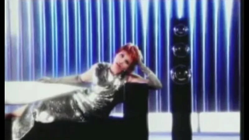 Песня валерии метелица. Песня валерии метелица. Песня валерии метелица. Метелица певица. Метелица певица.