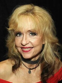 Linnea Quigley Pictures.