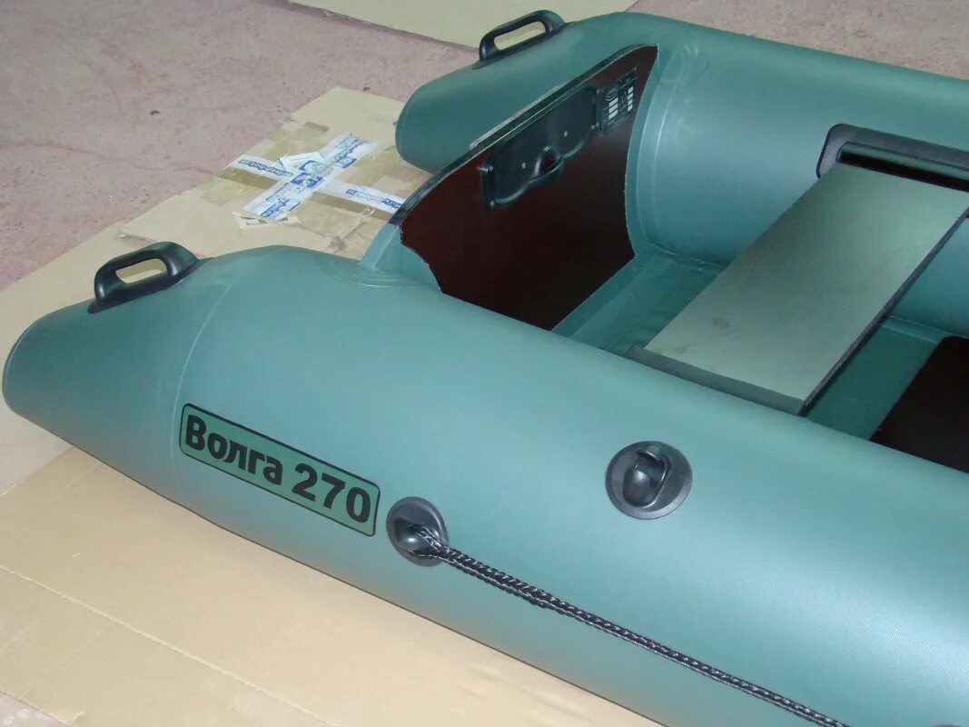 Катер стрела волга 343. Лодка волга м 270. Волга 220 резиновая лодка. Катер волга 343. Резиновая лодка «волга-205 в сл лайт».