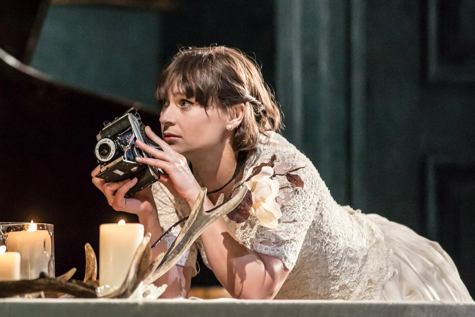 Гамлет 2015. Камбербэтч гамлет офелия. шан брук. гамлет  national theatre live: hamlet 2015. гамлет: камбербэтч фильм 2015.