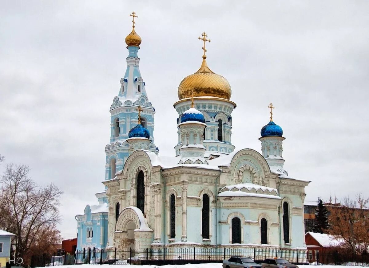 Успенский собор малоярославец. Церкви малоярославца. Церковь покрова пресвятой богородицы малоярославец. Успенский собор малоярославец. Храм казанской божьей матери малоярославец.