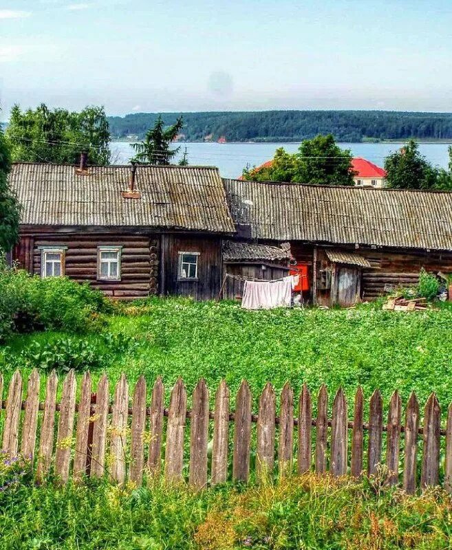 Знаменитые села. Пермский край Ильинский район деревня Гувашер. Деревни центральной России. Дикие деревни России. Русская деревня Пермский край.