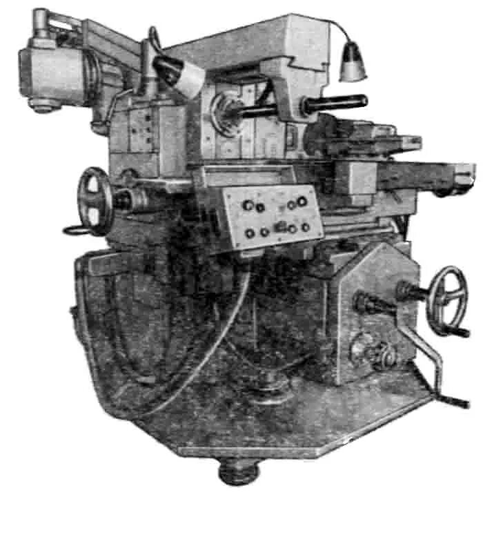 Т д 82. 6д81ш станок универсальный консольно-фрезерный. Горизонтально-фрезерный станок 6д82. Станок – 6д82. Широко универсальный консольный горизонтальный фрезерный станок.