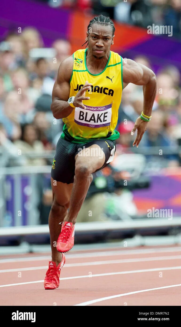 200 м легкая атлетика. Yohan Blake. Йохан Блейк легкая атлетика. Йохан Блейк 2012. Ямайский бегун Блейк.