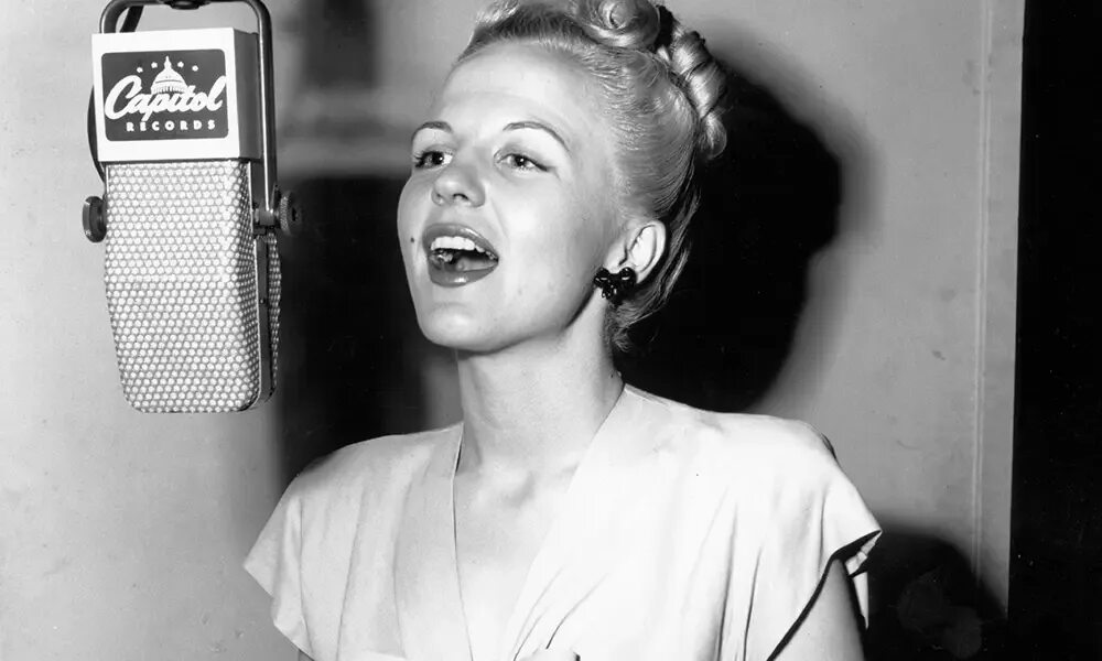 Peggy beauty записи. Пегги ли. peggy lee молодая. джаз пегги ли. &quot;peggy lee&quot; &amp;&amp; ( исполнитель  группа  музыка  music  band  artist ) &amp;&amp; (фото  photo).