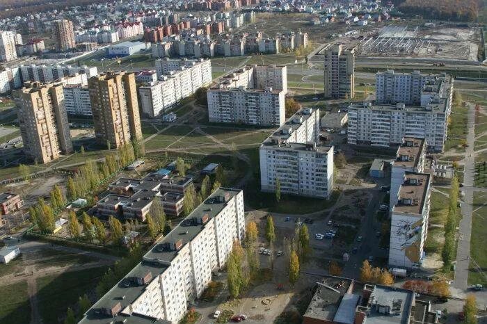 Старый оскол численность. Микрорайон королева старый оскол. старый оскол микрорайон микро. население города старый оскол. старый оскол 2000х.