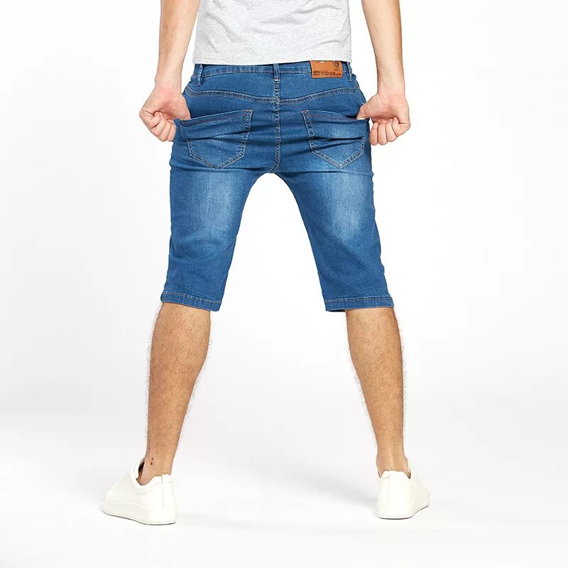 Купить летние джинсы мужские тонкие. Короткие джинсы мужские. Шорты джинсовые мужские стрейч. Джинсы летние стрейч мужские. Легкие джинсы на лето мужские.